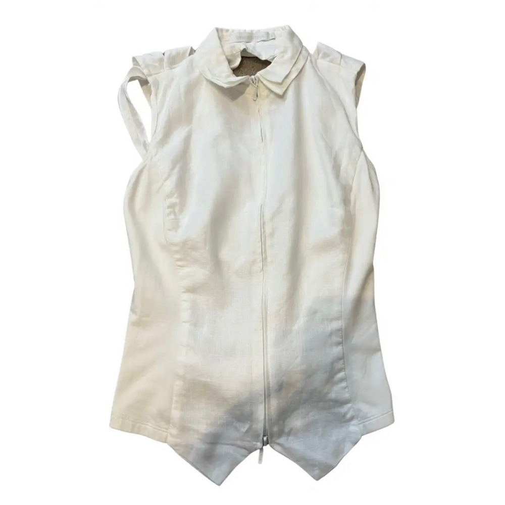 Anne Fontaine Zipper front and caged back top